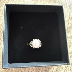 Vintage Silver & Pink mother-of-pearl (MOP) Ring Size 5
